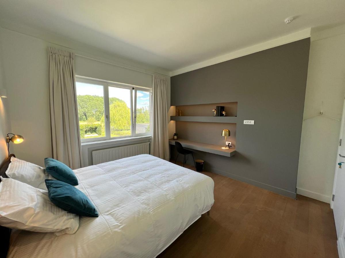 Bed and Breakfast Tuss Кортрейк Екстер'єр фото