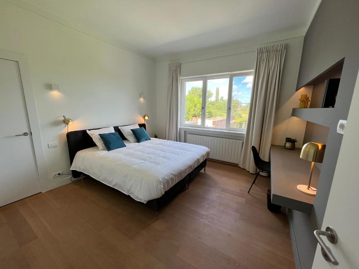 Bed and Breakfast Tuss Кортрейк Екстер'єр фото