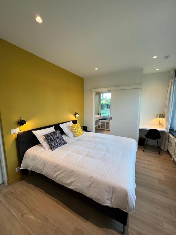 Bed and Breakfast Tuss Кортрейк Екстер'єр фото