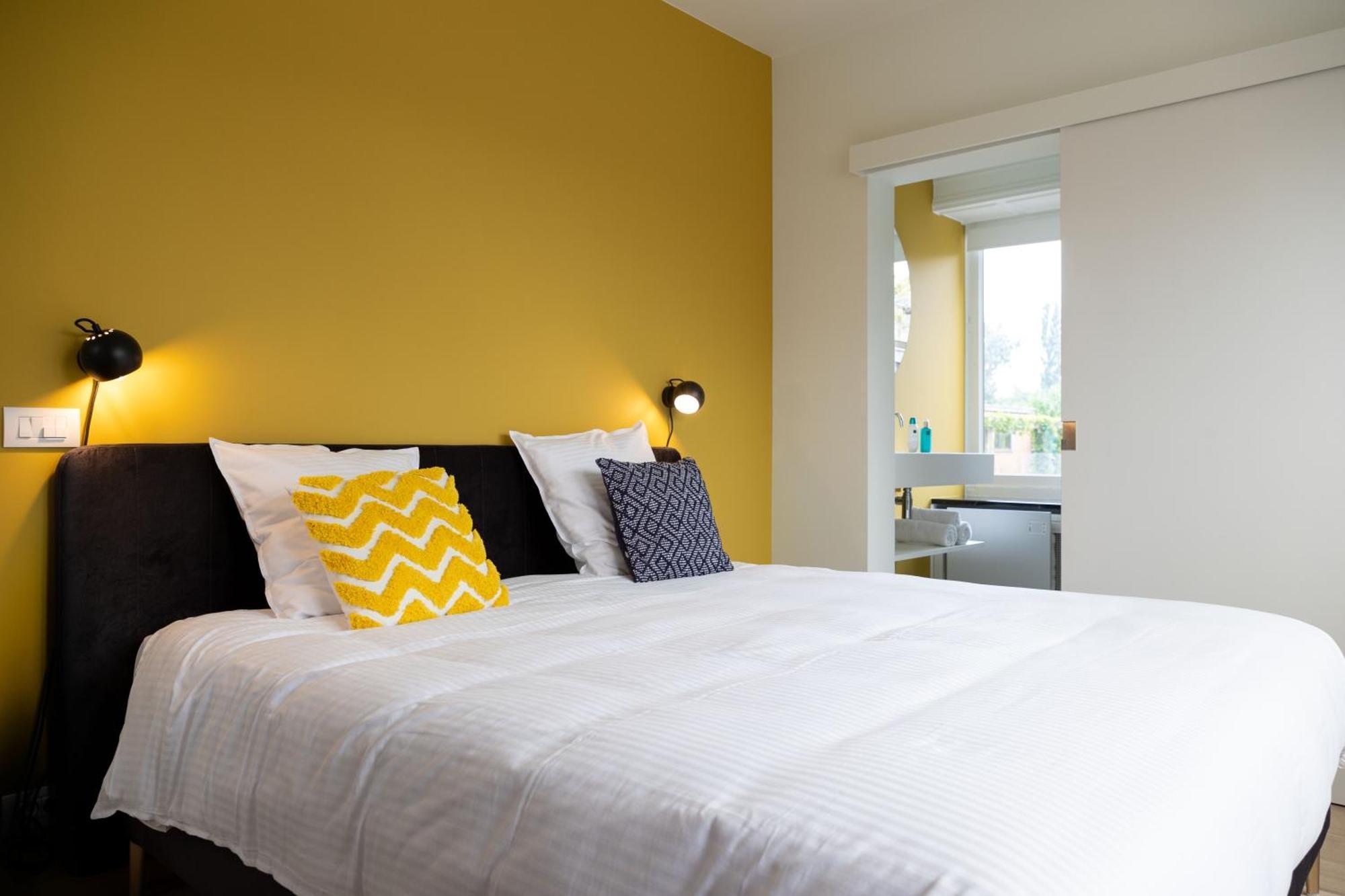 Bed and Breakfast Tuss Кортрейк Екстер'єр фото